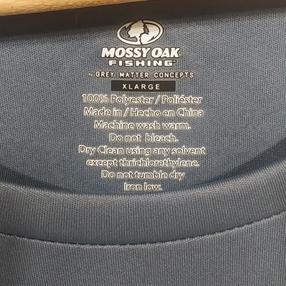 Mossy oak athletic material fishing shirt XL size - Picture 5 of 5